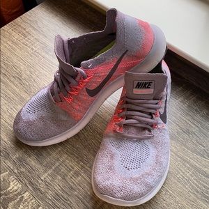 Nike free rn flyknit 2018 women’s 7.5